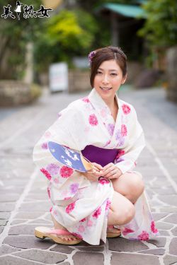 踏着歌声来见你